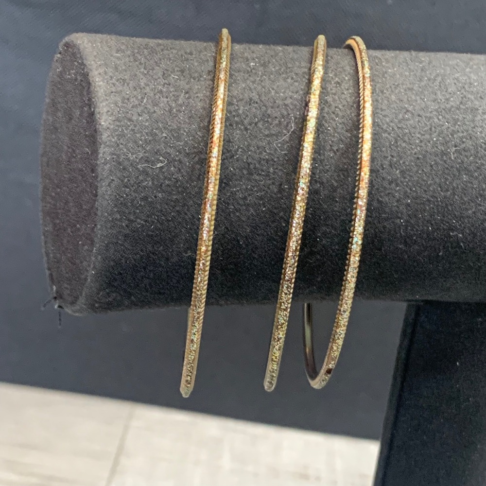 Set of 3 Gold Tone Textured Glitter Bangle Bracelets 8.5 Inch 5351